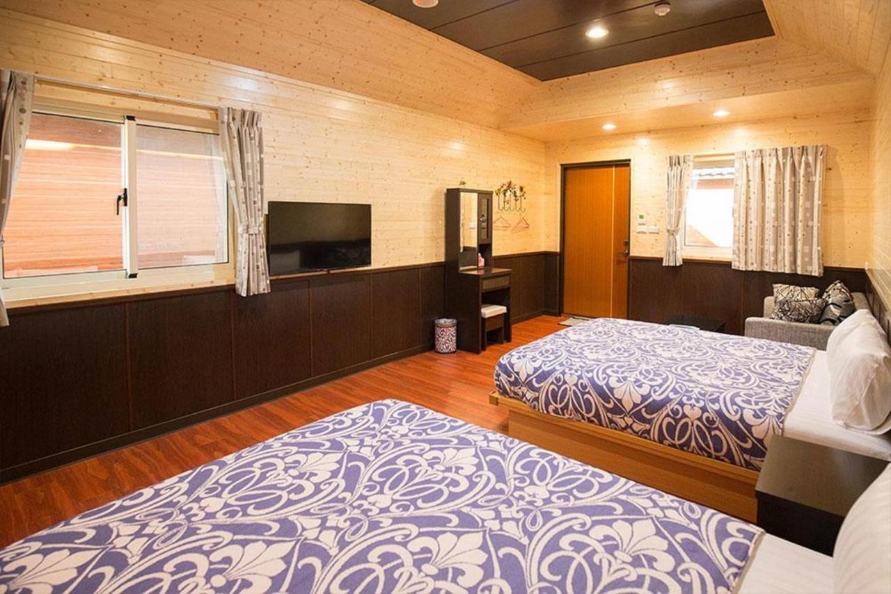 Xiaoliuqiu Happy House B&B Bagian luar foto