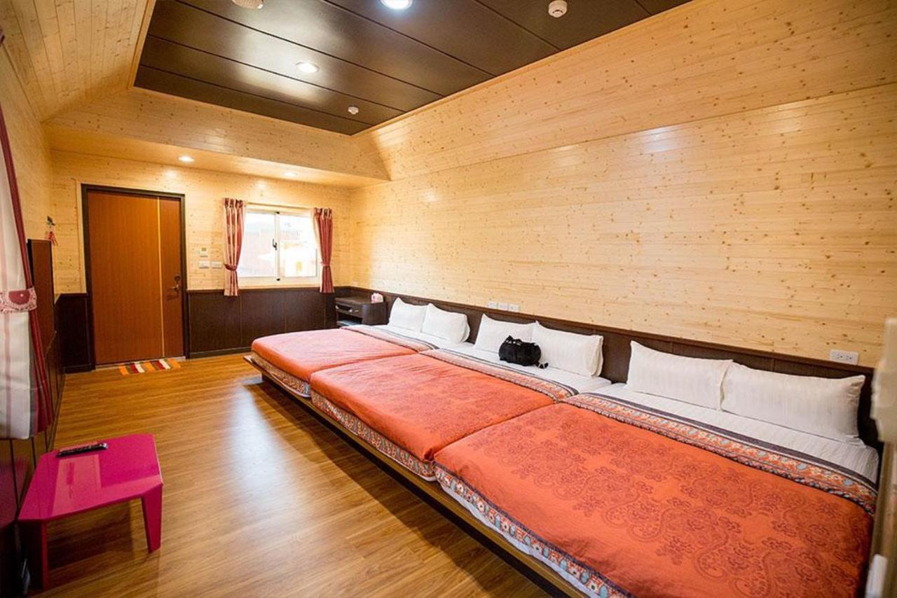 Xiaoliuqiu Happy House B&B Bagian luar foto